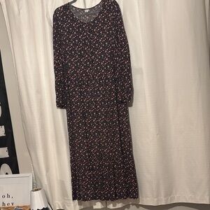 Old Navy Floral Long Sleeve Dress
